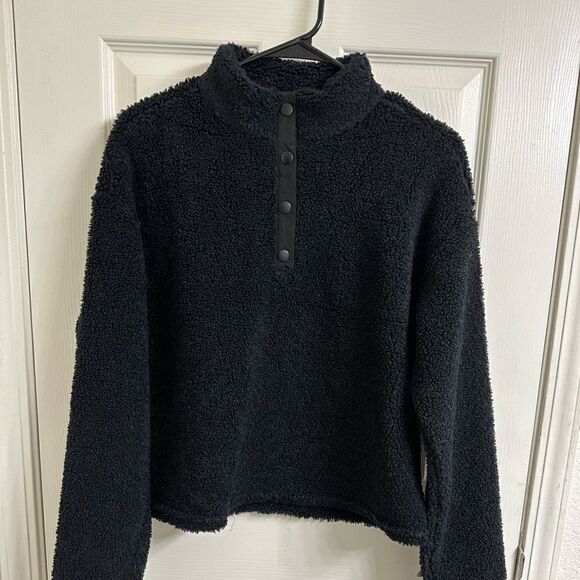 NWT Marika Tyra Faux Fur Teddy. Cropped Sherpa Teddy Black Size Medium - Picture 10 of 10